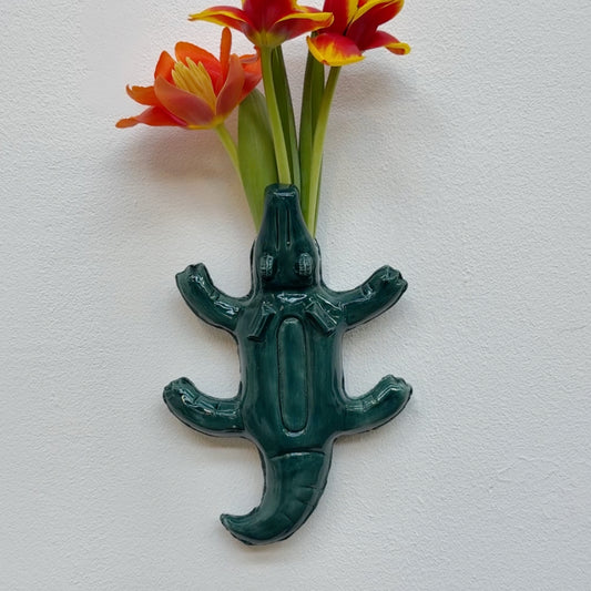 Petit vase mural en forme de bouée gonflable crocodile